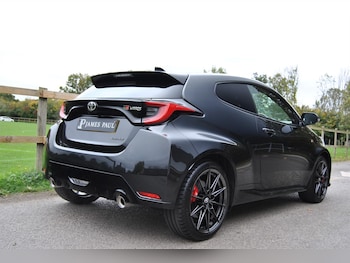 Used Toyota Yaris 2021 for sale - 78494081: Photo