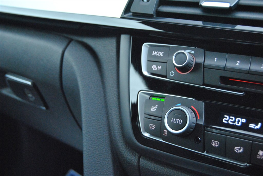 Used BMW 4 Series 2016 for sale - 76882108: Photo 19