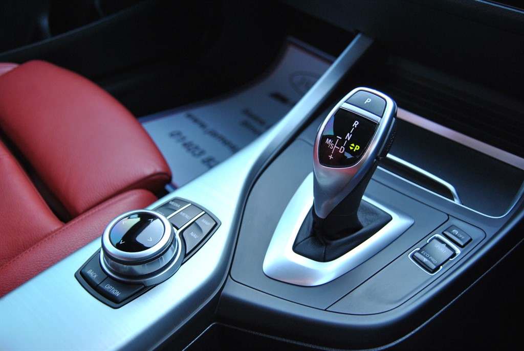 Used BMW M240i 2018 for sale - 76217338: Photo 21