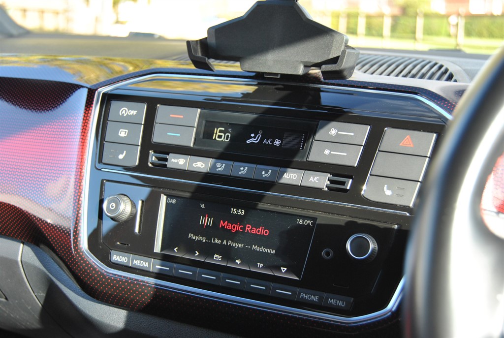 Used Volkswagen up! 2018 for sale - 76393831: Photo 11