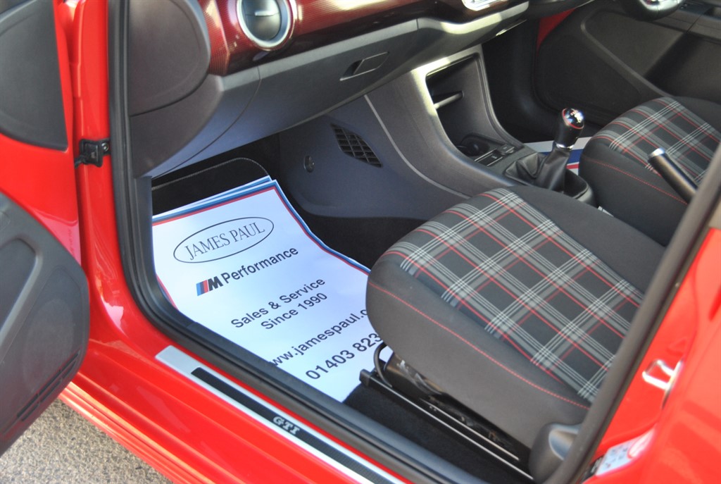 Used Volkswagen up! 2018 for sale - 76393831: Photo 13