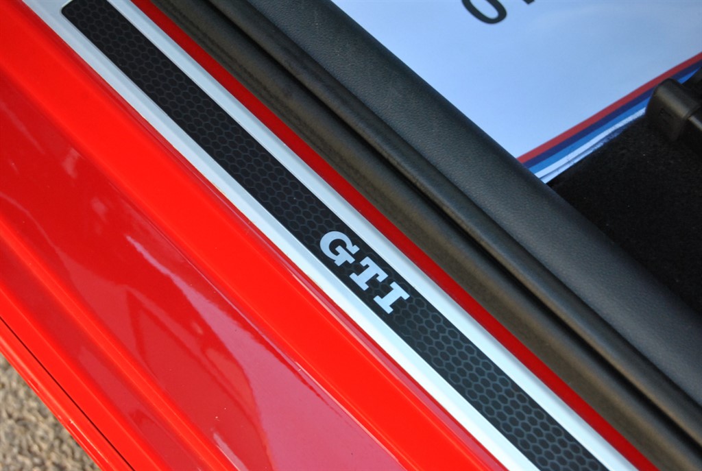 Used Volkswagen up! 2018 for sale - 76393831: Photo 15