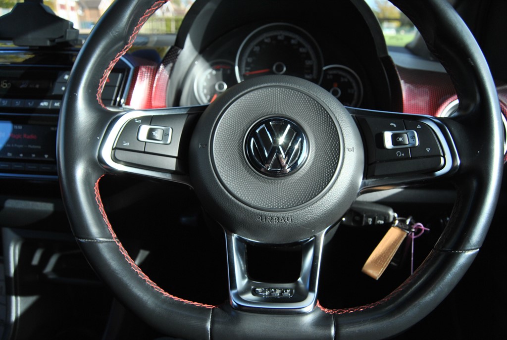 Used Volkswagen up! 2018 for sale - 76393831: Photo 17