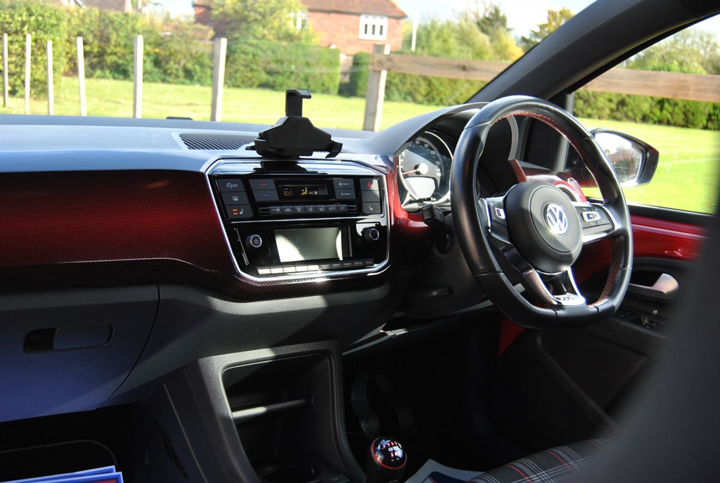 Used Volkswagen up! 2018 for sale - 76393831: Photo 27