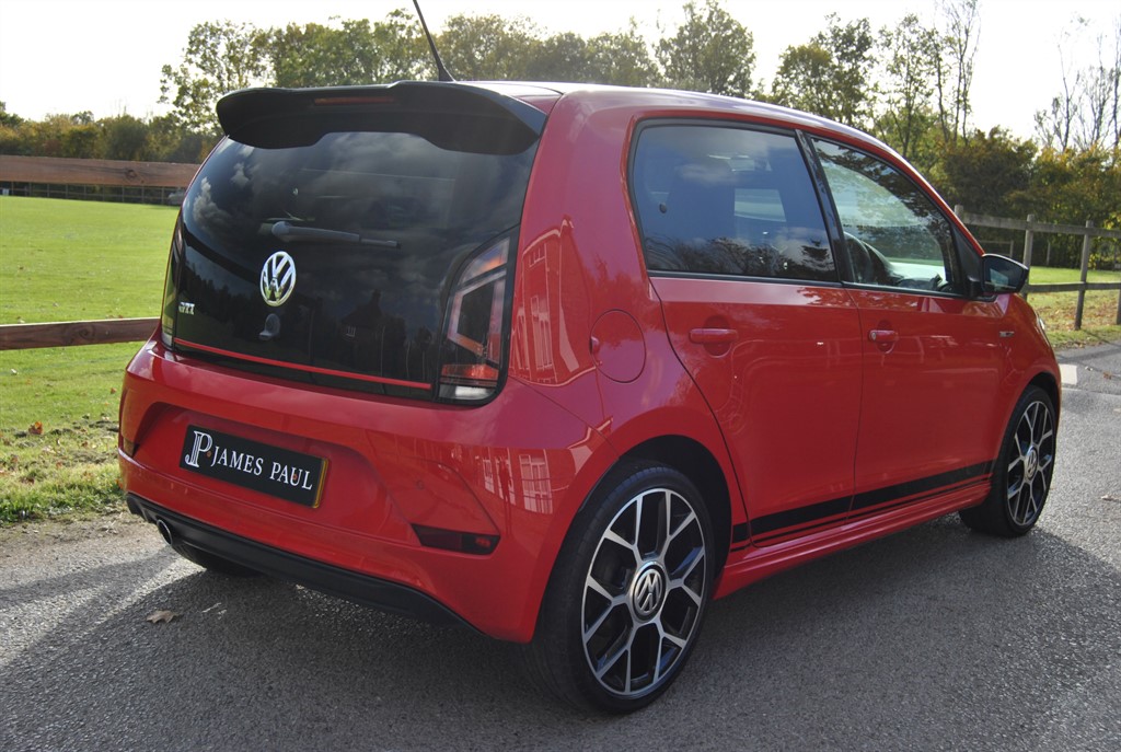 Used Volkswagen up! 2018 for sale - 76393831: Photo 3