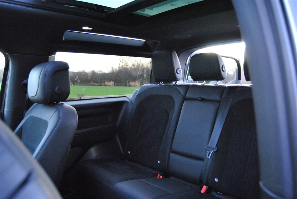 Used Land Rover Defender 2022 for sale - 77005593: Photo 34