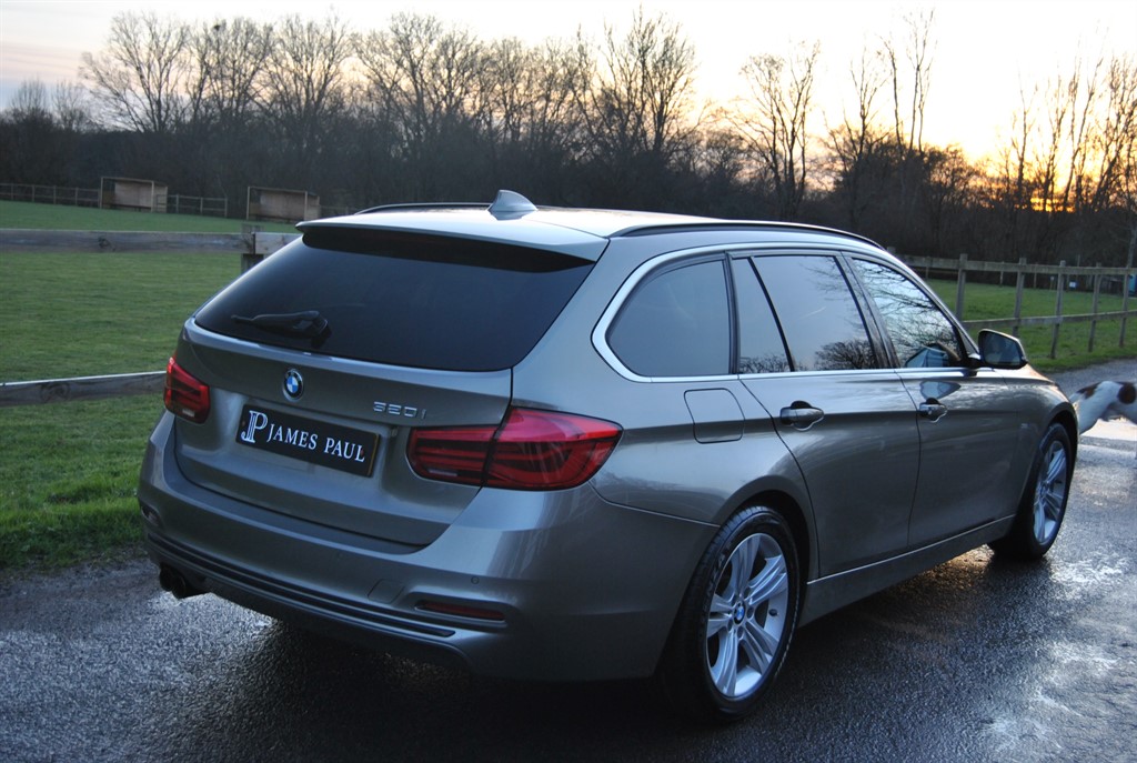 Used BMW 3 Series 2016 for sale - 77134186: Photo 3