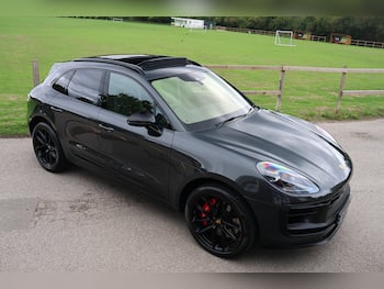 Used Porsche Macan 2023 for sale - 79842087: Photo