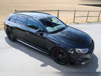 Used Audi RS4 2023 for sale - 79421177: Photo