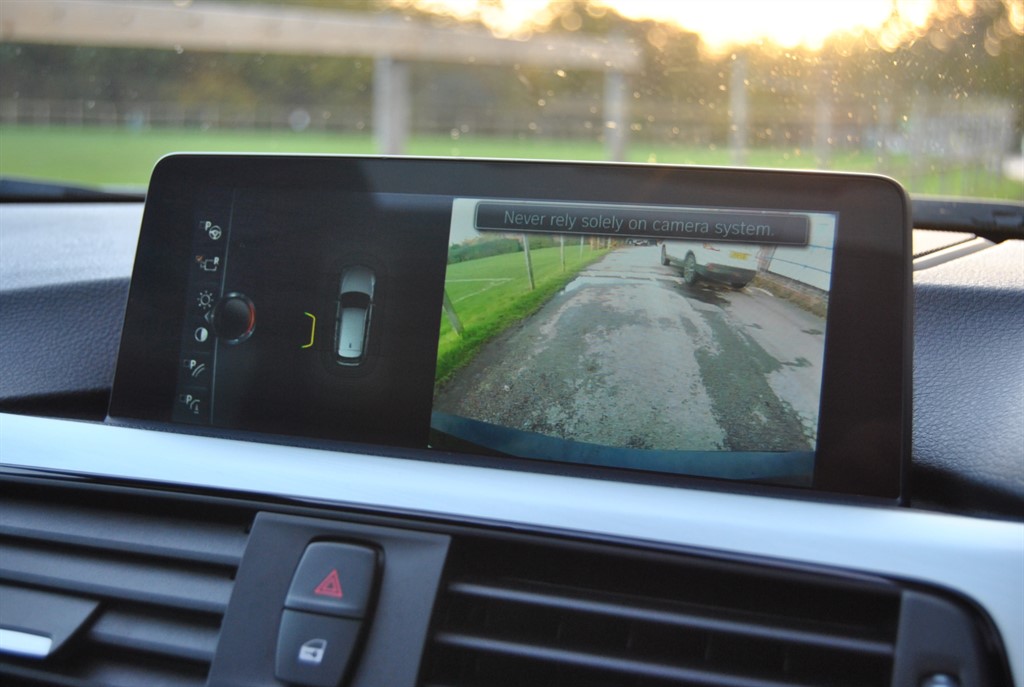 Used BMW 3 Series 2017 for sale - 76557102: Photo 24