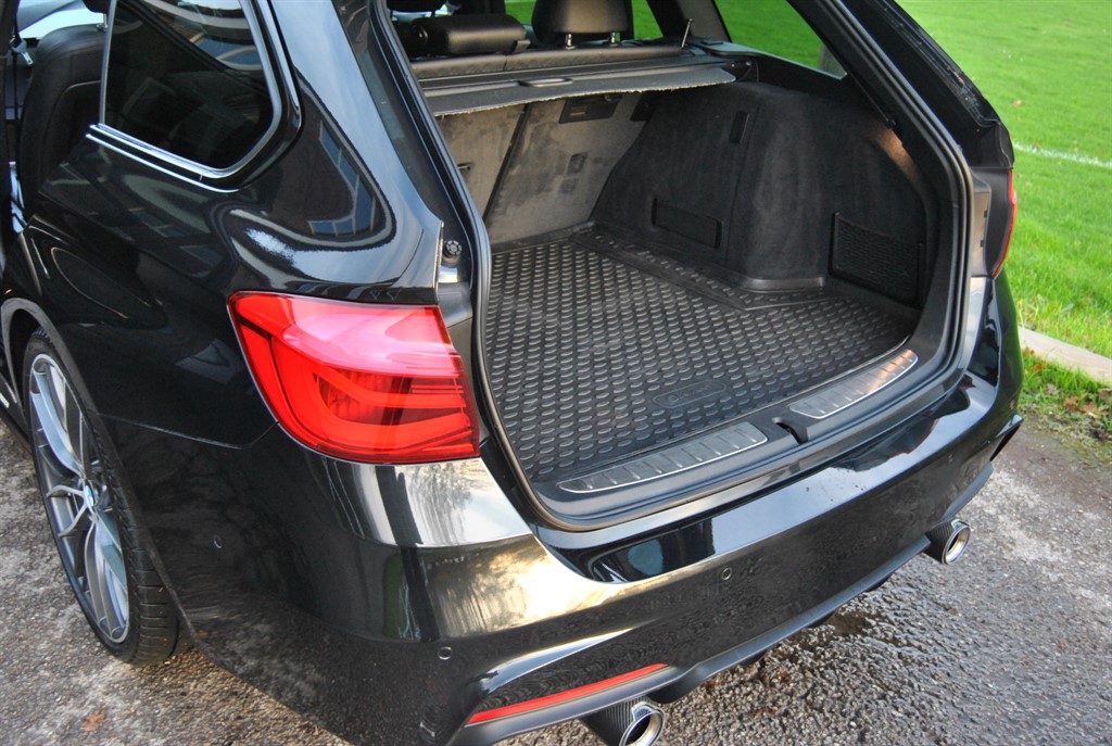 Used BMW 3 Series 2017 for sale - 76557102: Photo 36