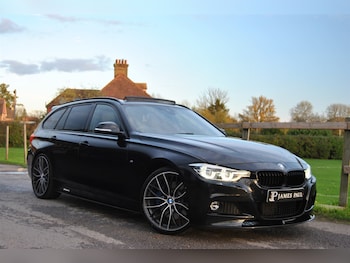 Used BMW 3 Series 2017 for sale - 76557102: Photo