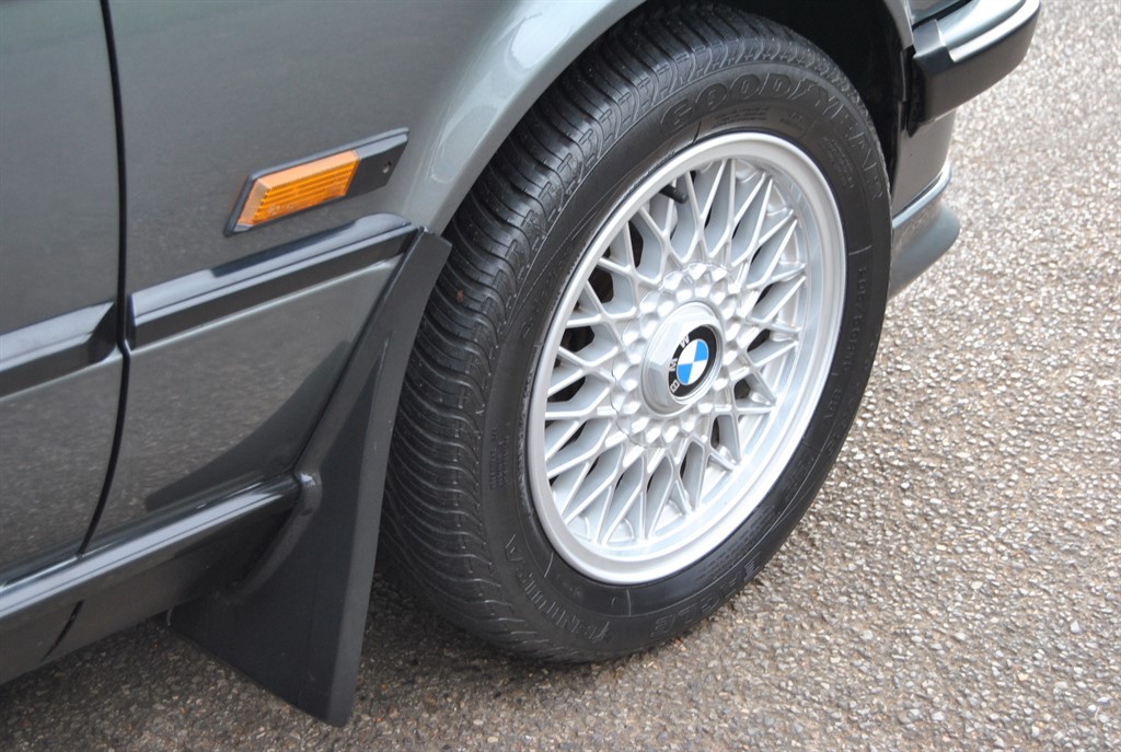 Used BMW 3 Series 1990 for sale - 76615886: Photo 18