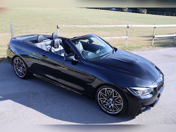 Used BMW M4 2018 for sale - 79147362: Photo