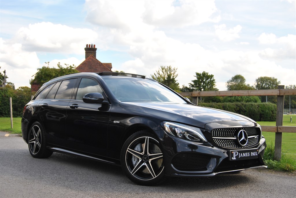 Used Mercedes-Benz C Class 2017 for sale - 76534144: Photo 4