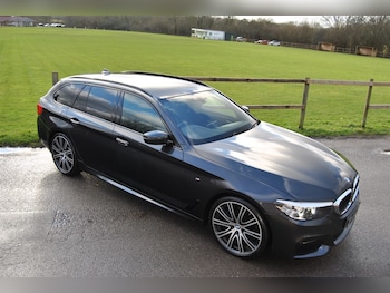 Used BMW 5 Series 2017 for sale - 77261961: Photo