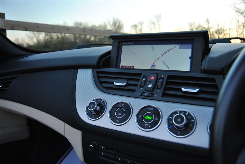 Used BMW Z4 2011 for sale - 77928012: Photo 12