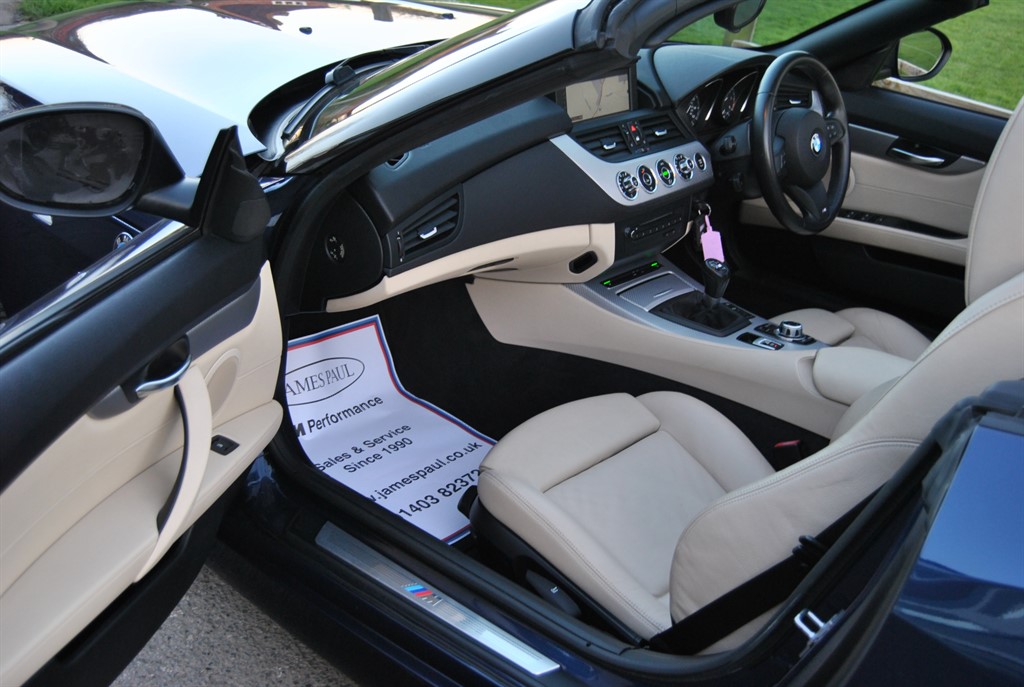 Used BMW Z4 2011 for sale - 77928012: Photo 18