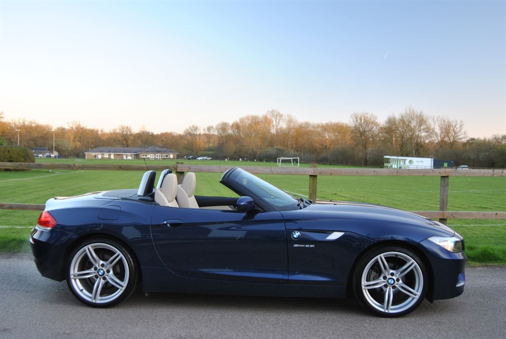 Used BMW Z4 2011 for sale - 77928012: Photo 2