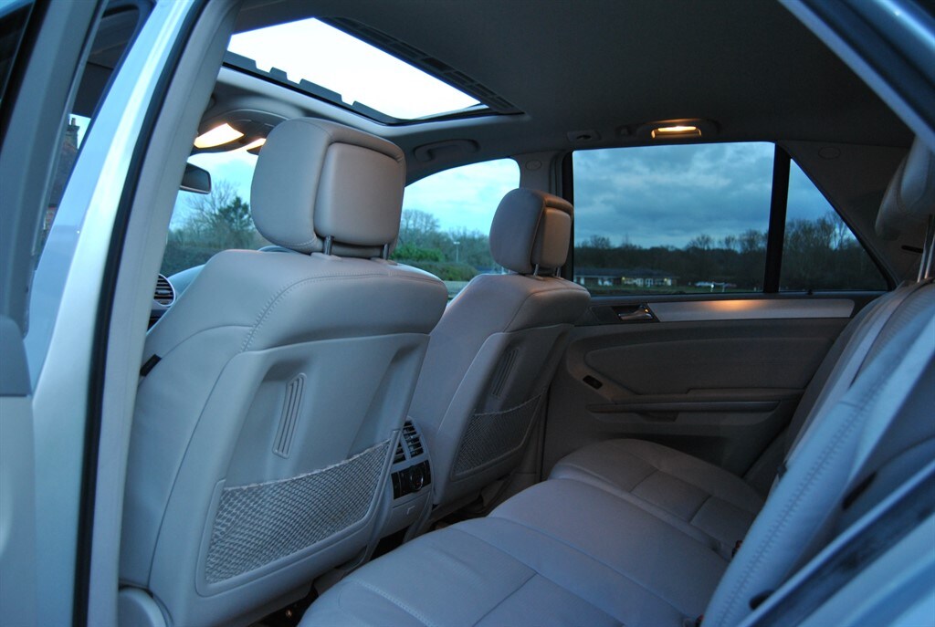 Used Mercedes-Benz M Class 2006 for sale - 77472123: Photo 32