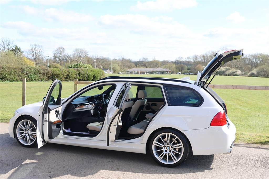 Used BMW 3 Series 2023 for sale - 78118115: Photo 8