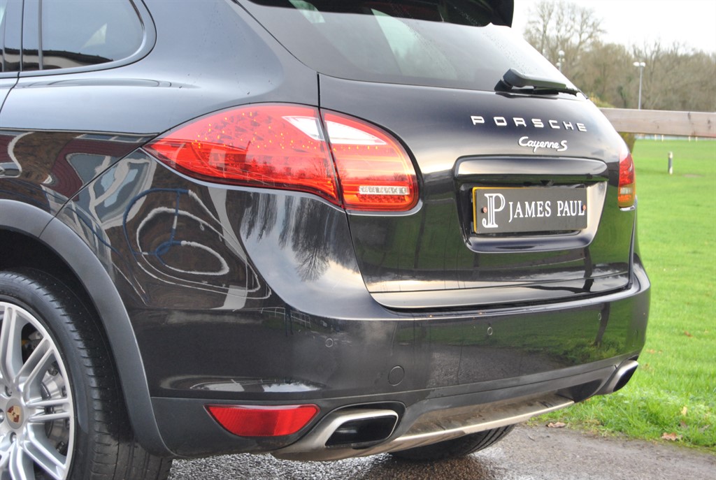 Used Porsche Cayenne 2010 for sale - 77025681: Photo 18