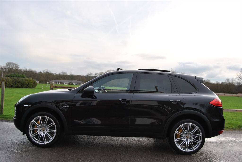 Used Porsche Cayenne 2010 for sale - 77025681: Photo 21