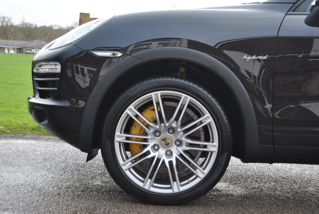 Used Porsche Cayenne 2010 for sale - 77025681: Photo 30