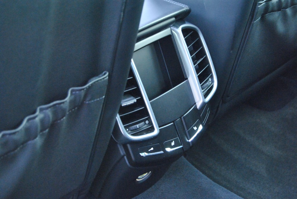 Used Porsche Cayenne 2010 for sale - 77025681: Photo 38