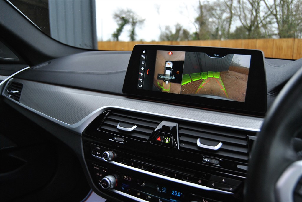 Used BMW 5 Series 2017 for sale - 77151739: Photo 17