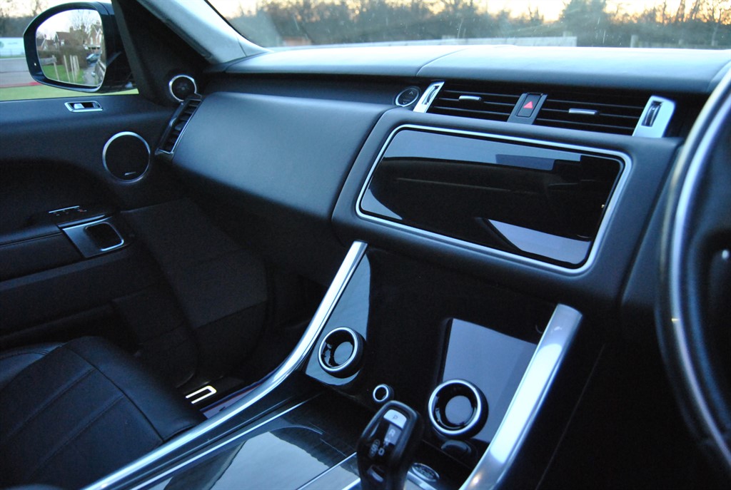 Used Land Rover Range Rover Sport 2018 for sale - 77111864: Photo 13