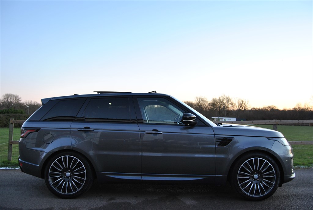 Used Land Rover Range Rover Sport 2018 for sale - 77111864: Photo 2