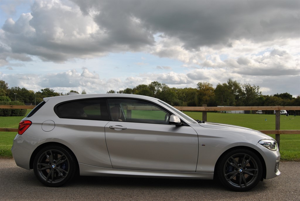 Used BMW 1 Series 2017 for sale - 76534109: Photo 2