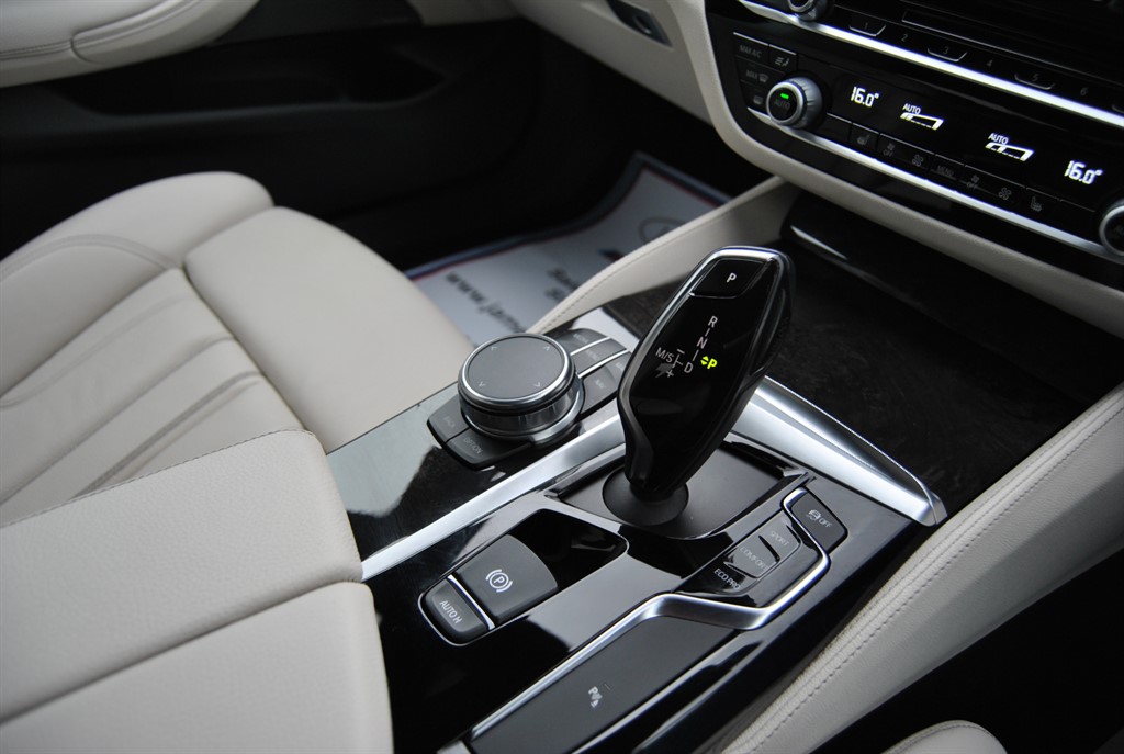 Used BMW 5 Series 2017 for sale - 76494168: Photo 25