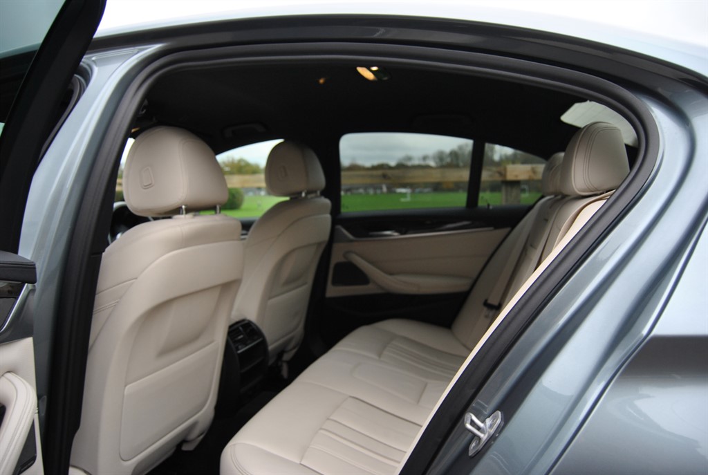 Used BMW 5 Series 2017 for sale - 76494168: Photo 35