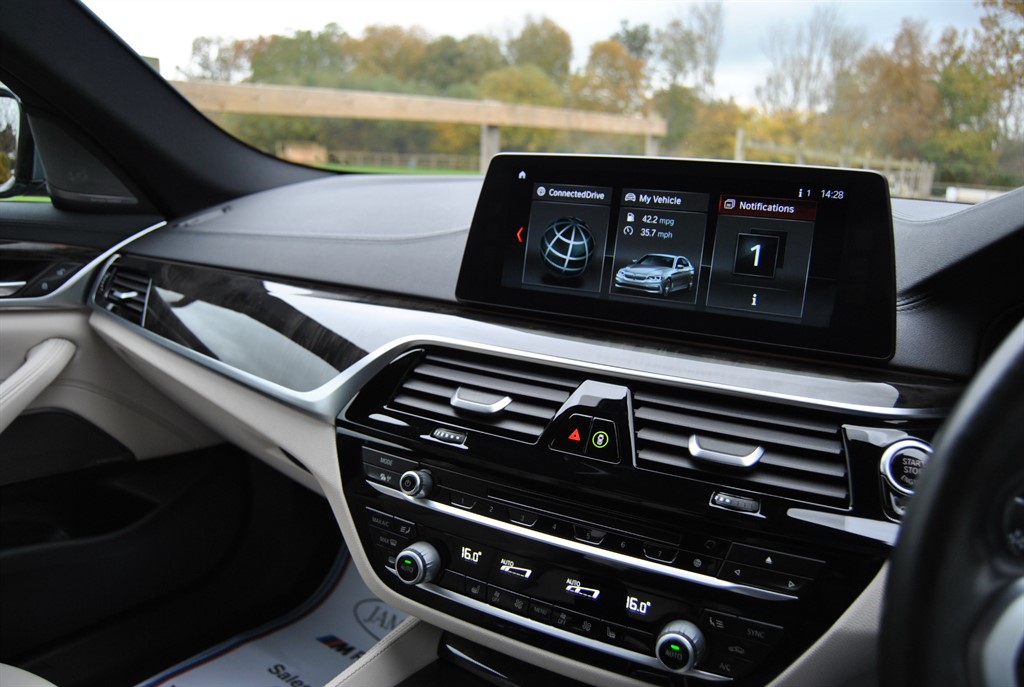 Used BMW 5 Series 2017 for sale - 76494168: Photo 8