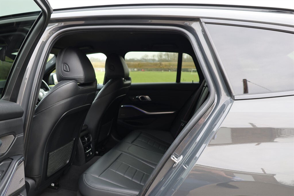 Used BMW 3 Series 2020 for sale - 77995409: Photo 16