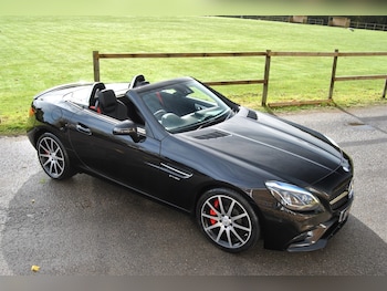 2017 - SLC 43 2dr 9G-Tronic