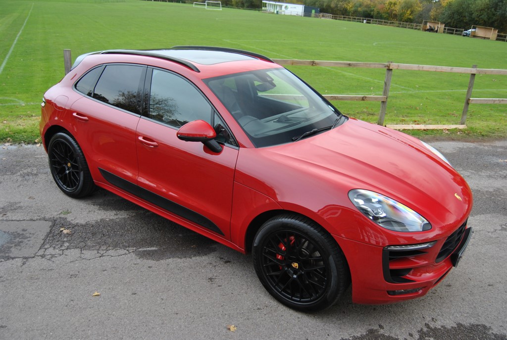 Used Porsche Macan 2017 for sale - 76420697: Photo 1