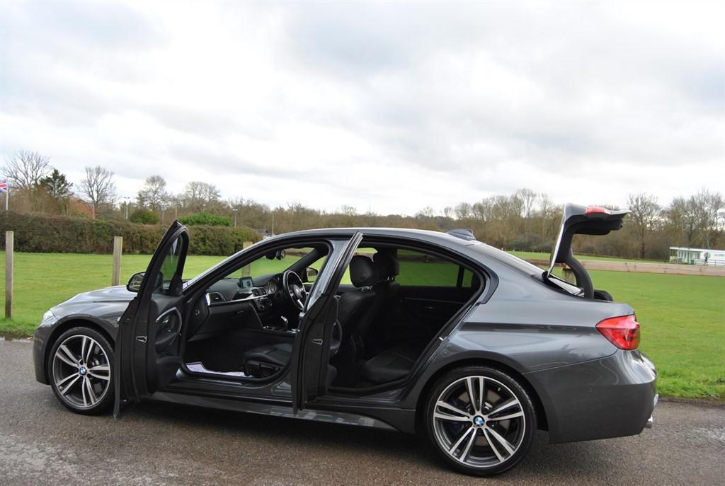 Used BMW 3 Series 2017 for sale - 77261927: Photo 10