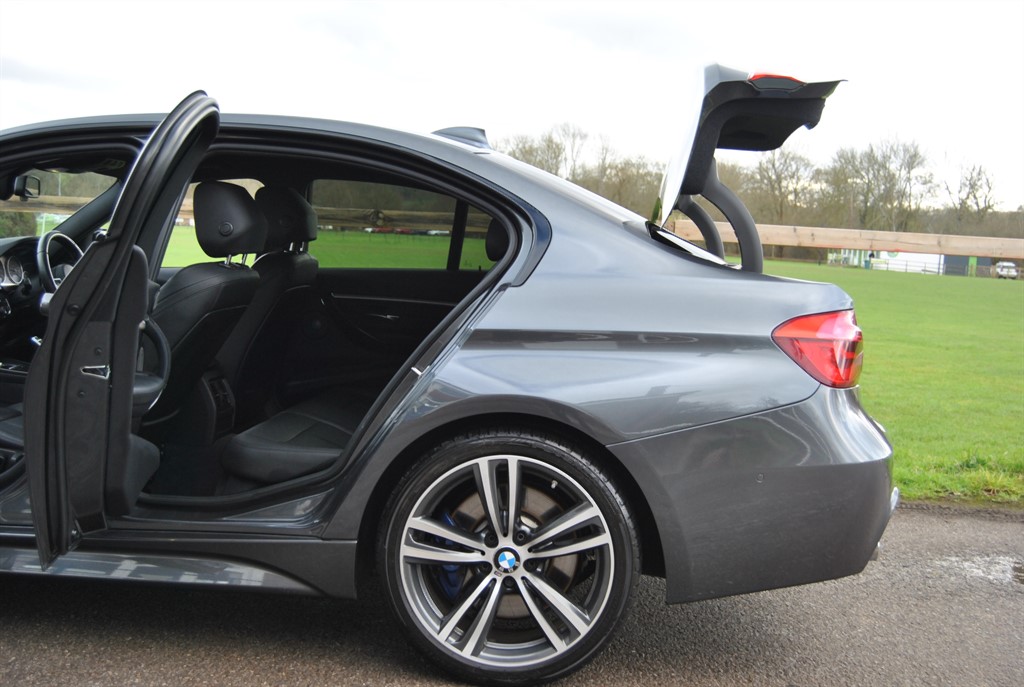 Used BMW 3 Series 2017 for sale - 77261927: Photo 15