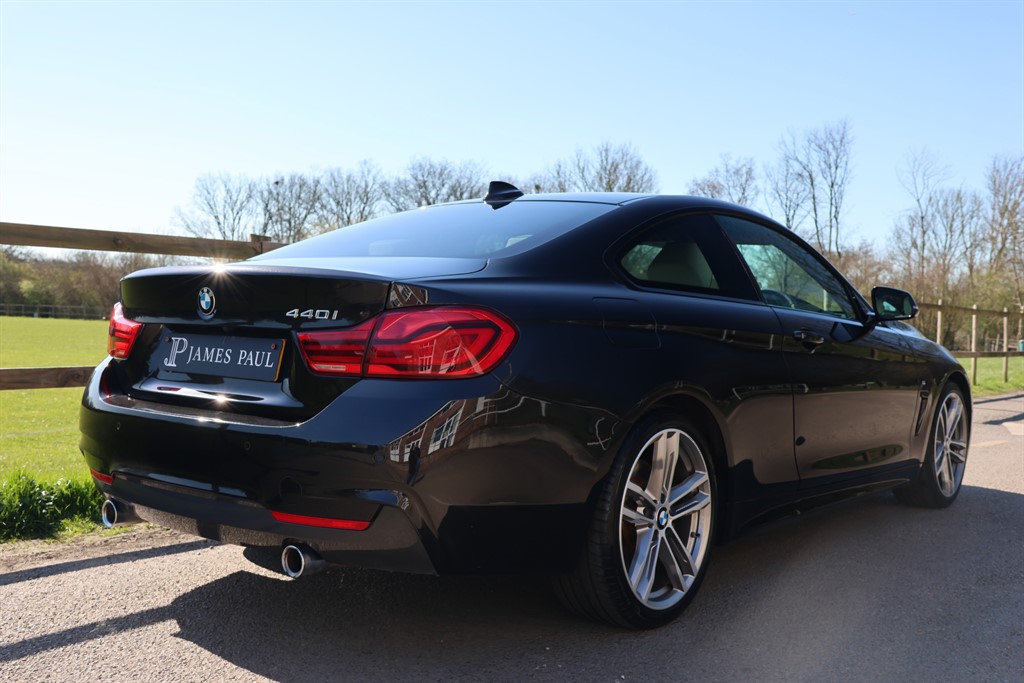 Used BMW 4 Series 2018 for sale - 77934768: Photo 3