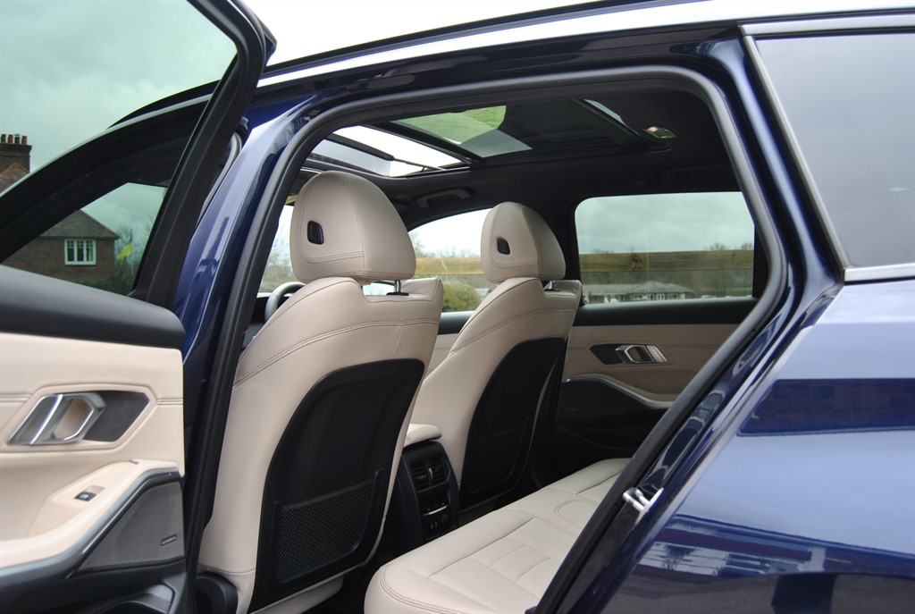 Used BMW 3 Series 2019 for sale - 77819225: Photo 26