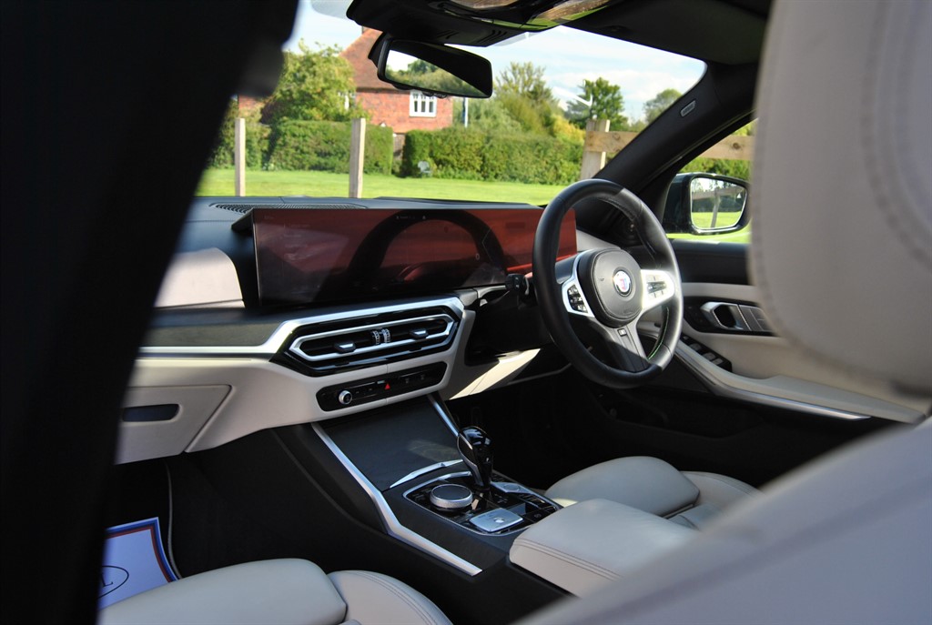 Used BMW Alpina 2023 for sale - 76104533: Photo 21