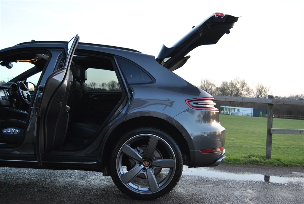 Used Porsche Macan 2015 for sale - 77134203: Photo 20