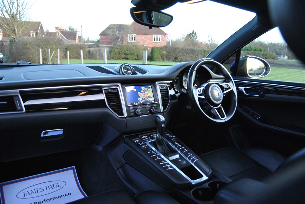 Used Porsche Macan 2015 for sale - 77134203: Photo 25