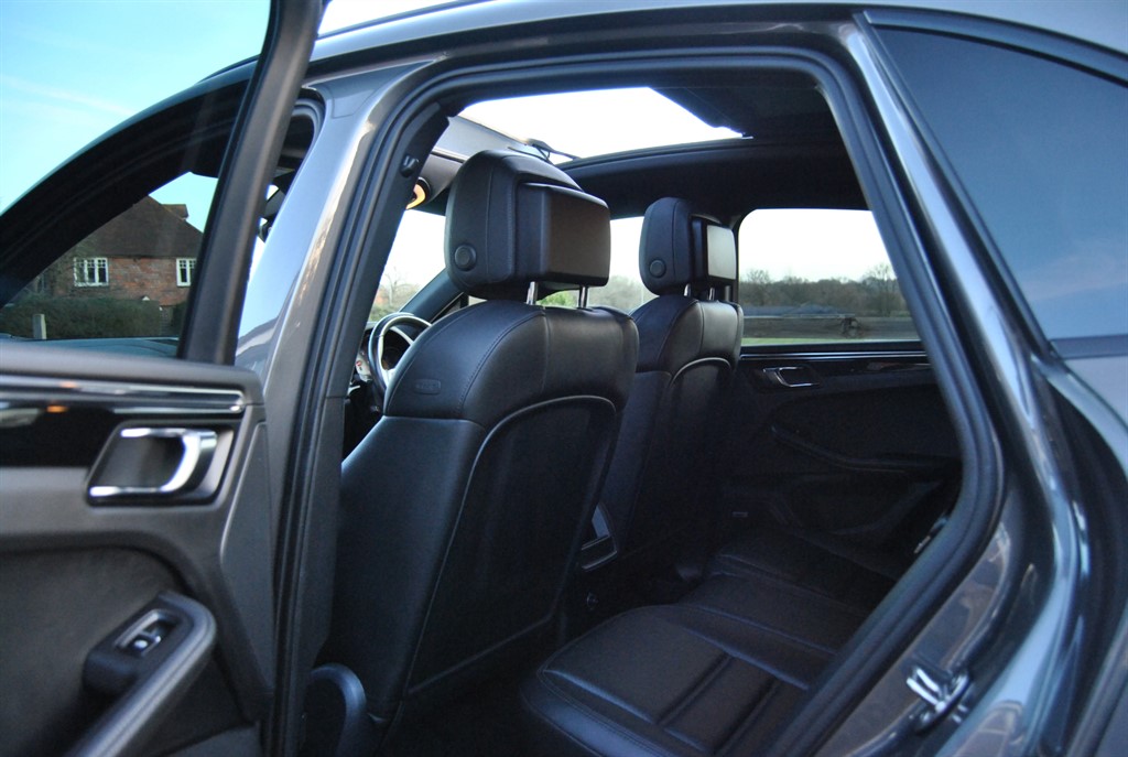 Used Porsche Macan 2015 for sale - 77134203: Photo 33