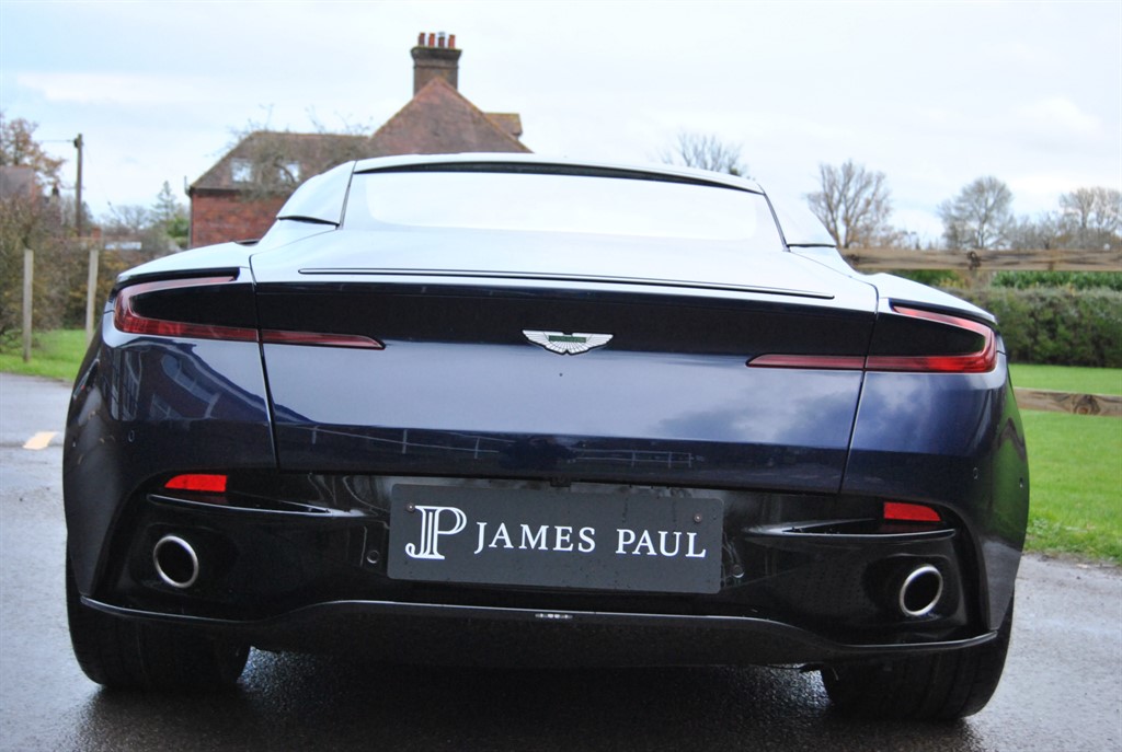 Used Aston Martin DB11 2017 for sale - 76835098: Photo 23