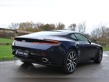 Used Aston Martin DB11 2017 for sale - 76835098: Photo