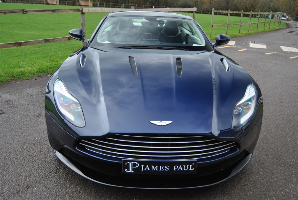 Used Aston Martin DB11 2017 for sale - 76835098: Photo 40